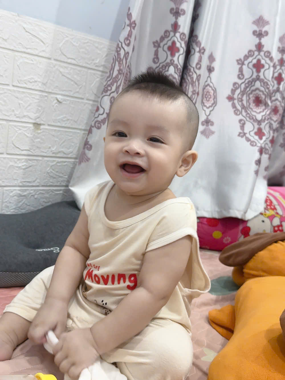 Bé Xoài 9 tháng tuổi